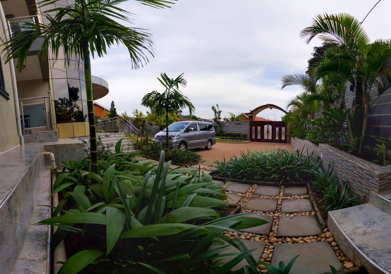 Eric Wilkins Apartments Lubowa エクステリア 写真