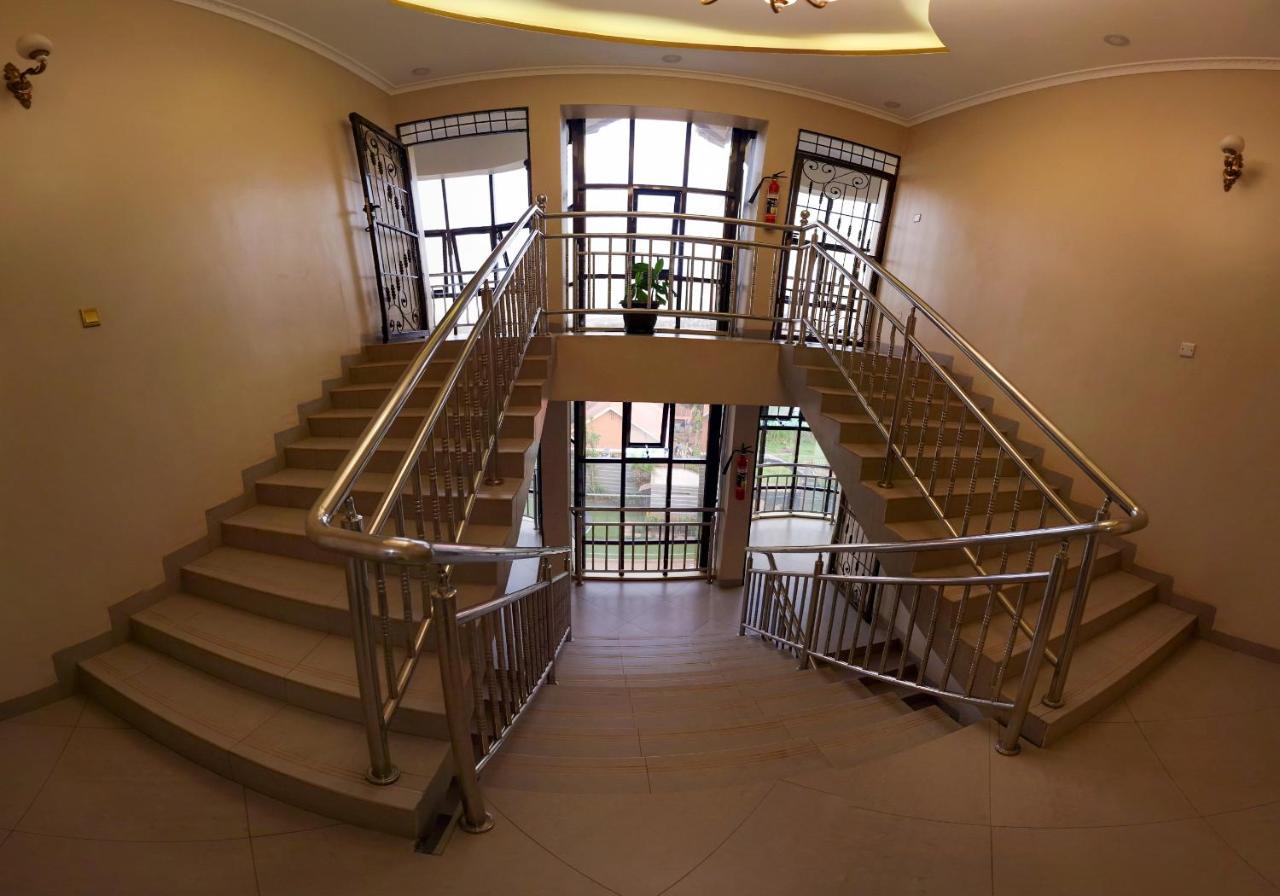 Eric Wilkins Apartments Lubowa エクステリア 写真