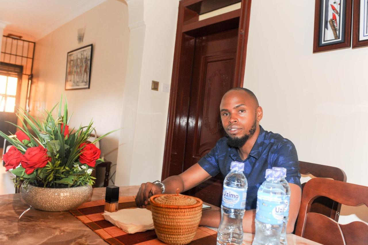 Eric Wilkins Apartments Lubowa エクステリア 写真